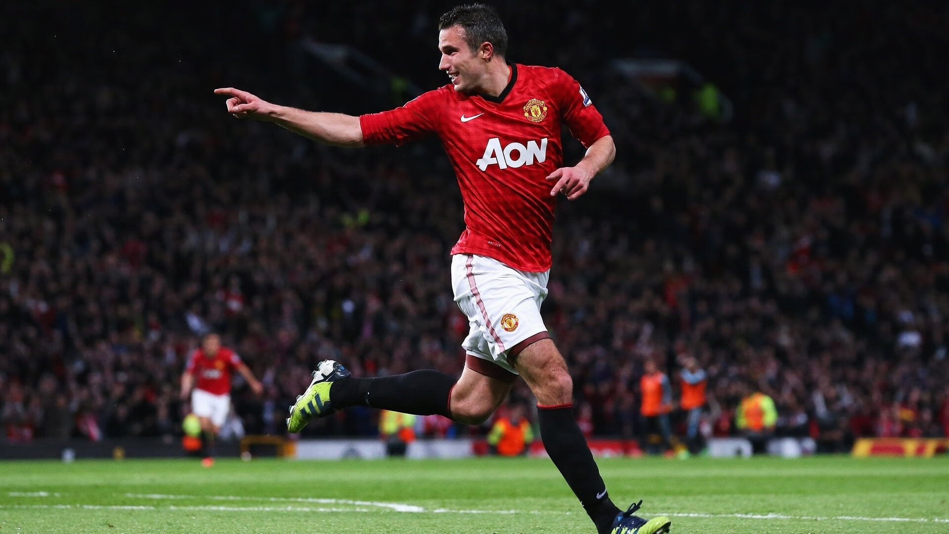 林丹回应退役后生活称更自由了,林丹退役后打球