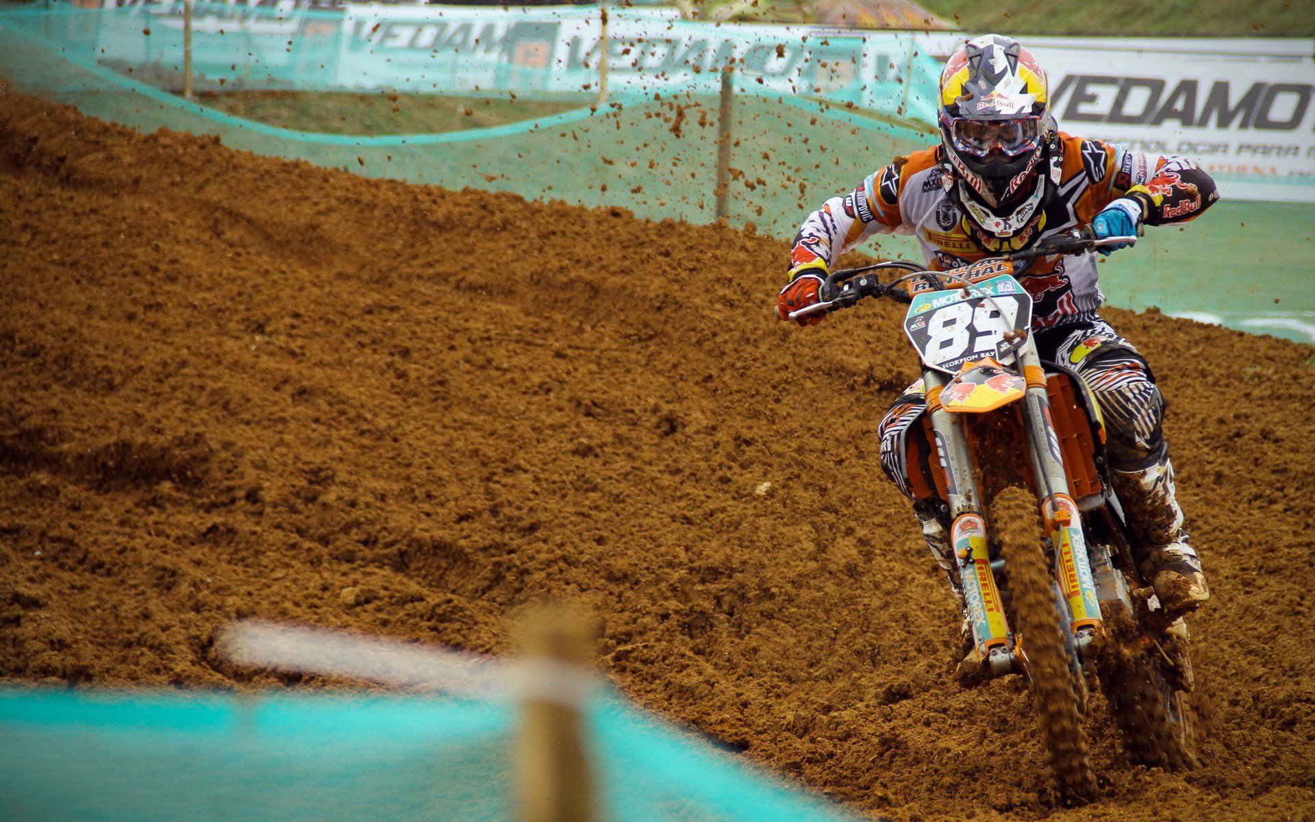 青训计划推行区域分级管理加强本地人才精准培养，青训选拔机制